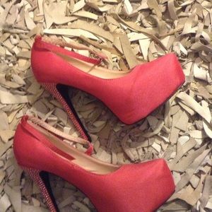 De Blossom Collection Satin Pumps